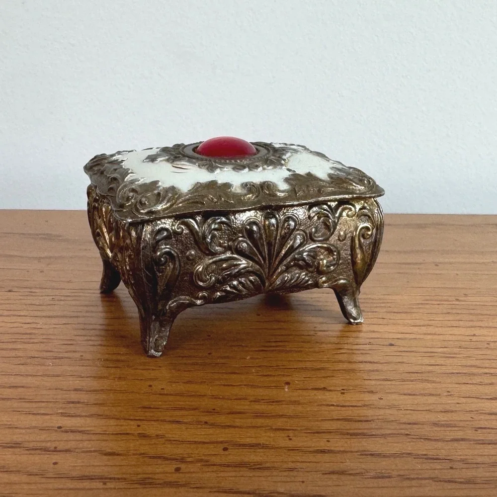 Vintage‎ Ornate Red Jewel White Enamel Accent Pewter Jewelry Trinket Box